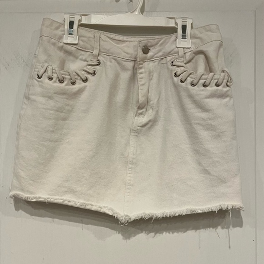 White denim mini skirt